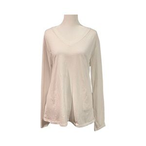 NWT Tempo Paris Women’s M/L White Shirt Long Sleeve Top.